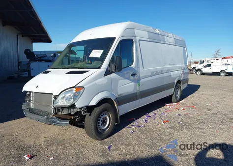 2012 Mercedes-Benz Sprinter 2500 High Roof из США, поврежденный, VIN WD3PE8CB1C5709209